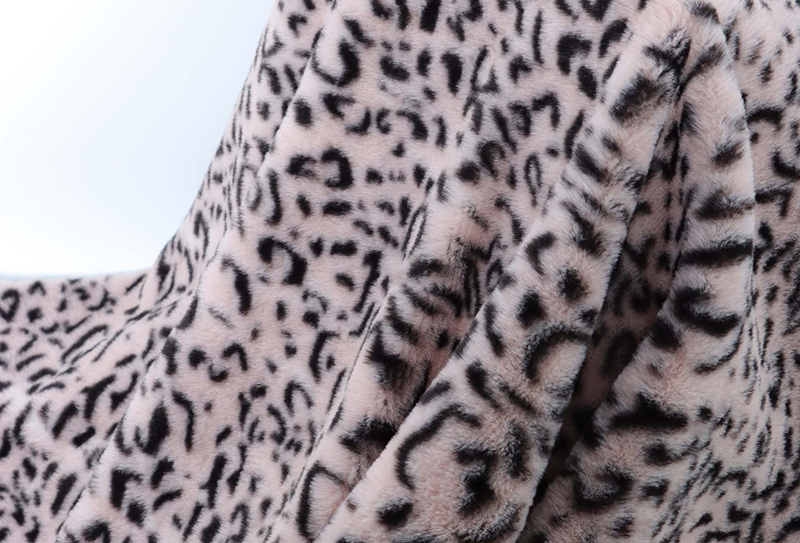 500mg*160cm țesătură de pluș cu imprimeu de blană de iepure cu buclă de leopard 500mg*160cm țesătură de pluș cu imprimeu de blană de iepure cu buclă de leopard
